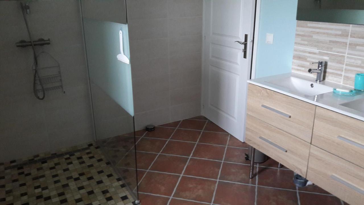 Les Gites De Laures Monblanc Exterior foto
